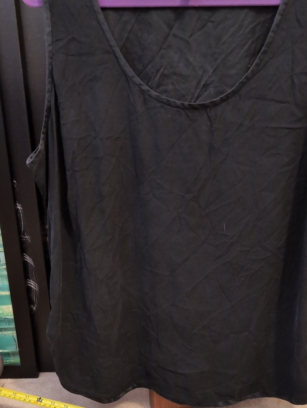 Eileen Fisher Black Scoop  Neck Silk Tank Top